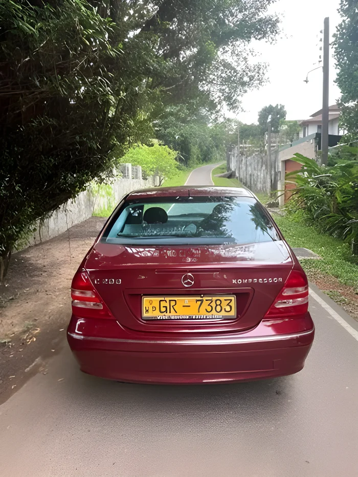 Thumbnail 4 background