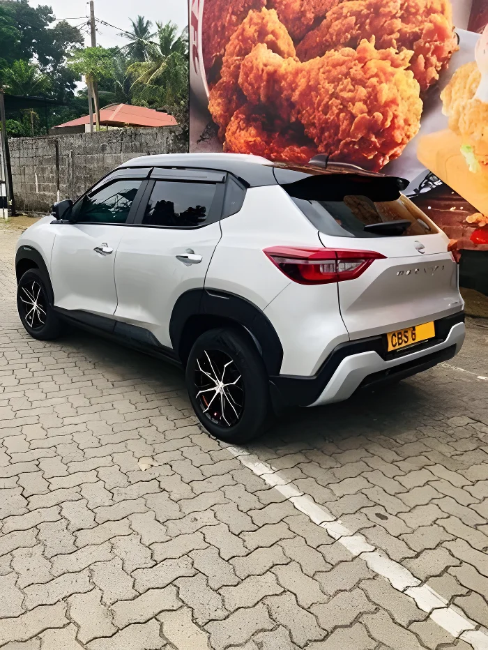 Thumbnail 3 background