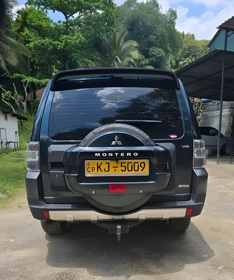 Thumbnail 4 background