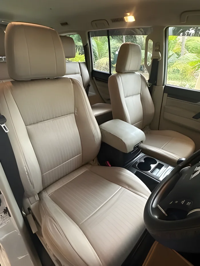 Thumbnail 2 background