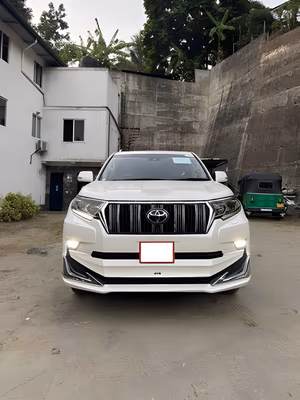 2023 Toyota Land Cruiser Prado