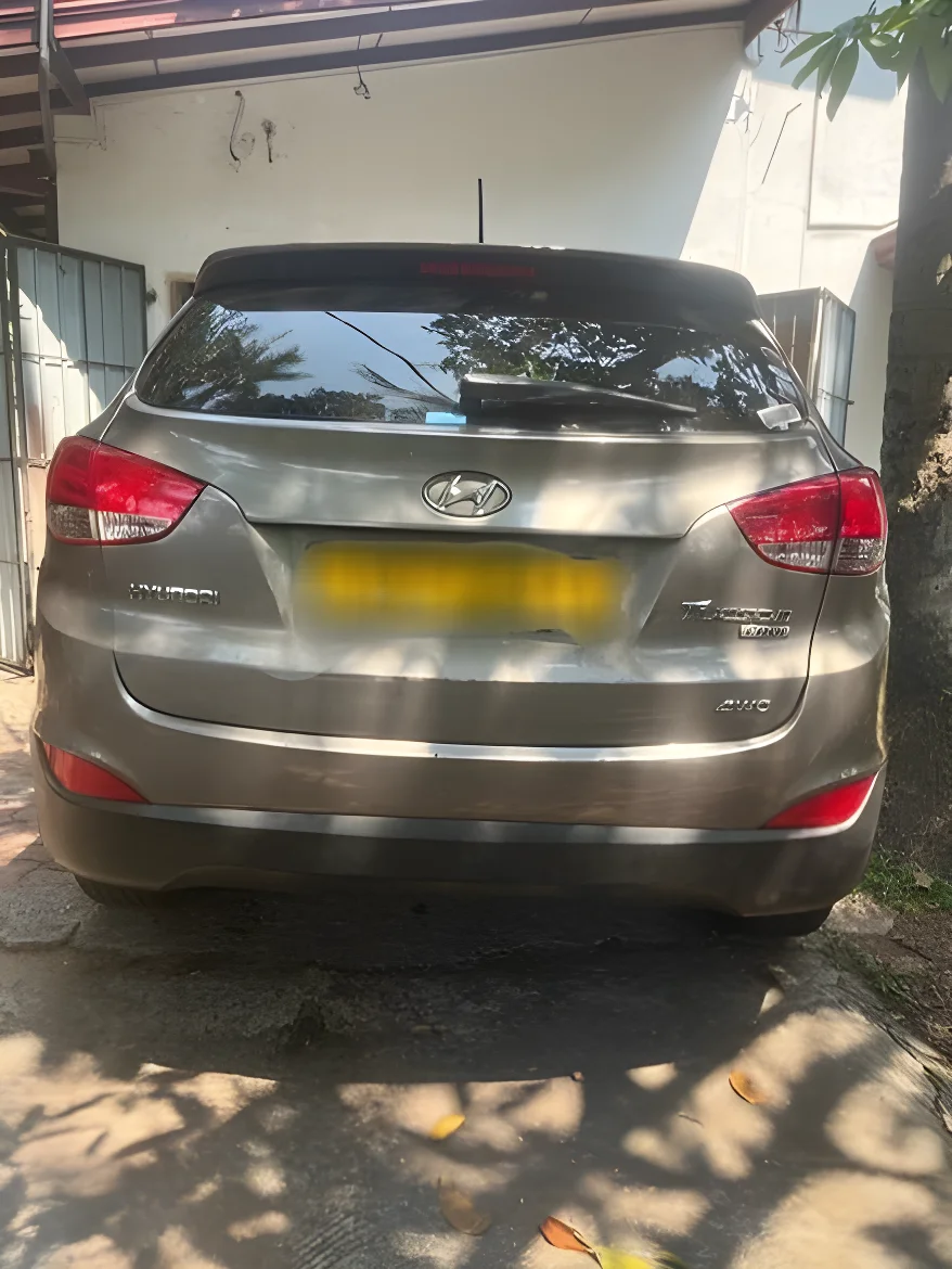 Thumbnail 4 background