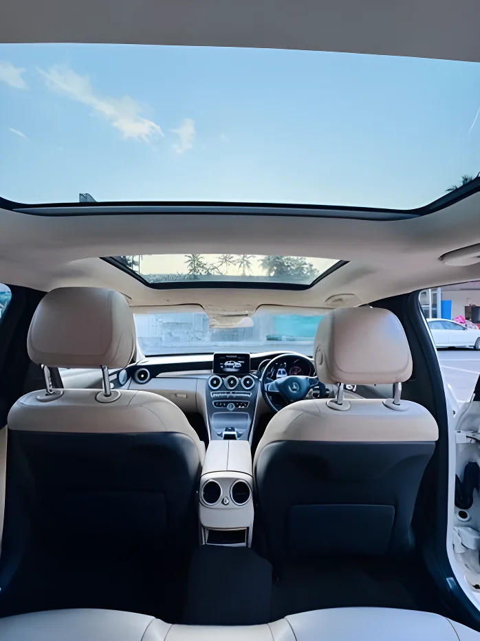 Thumbnail 3 background