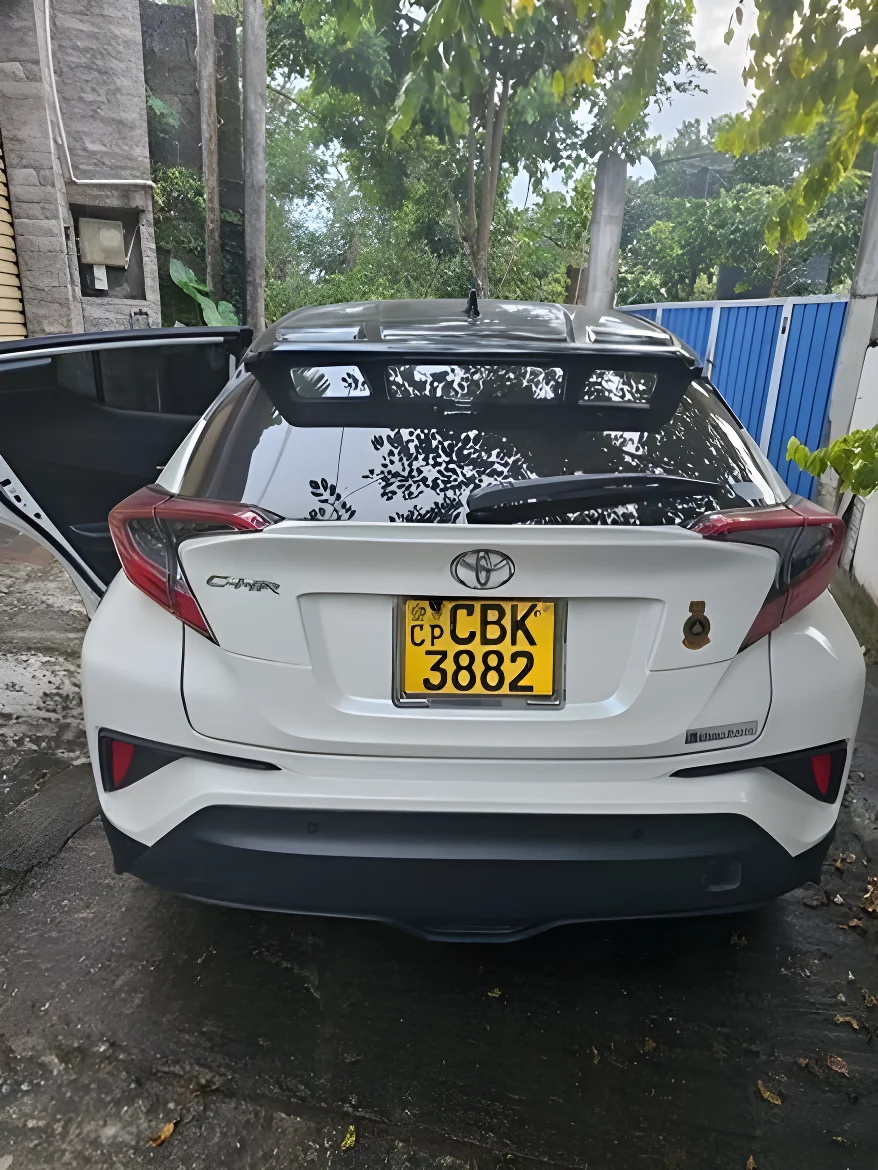 Thumbnail 3 background