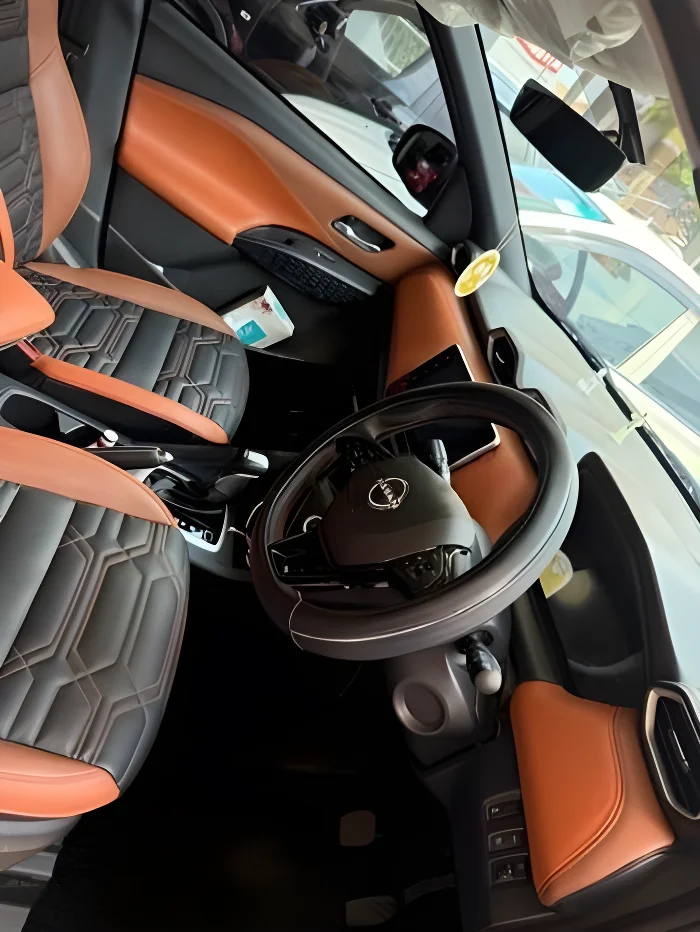 Thumbnail 2 background