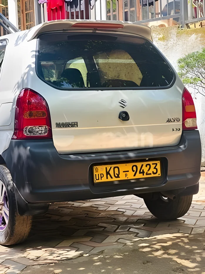 Thumbnail 4 background