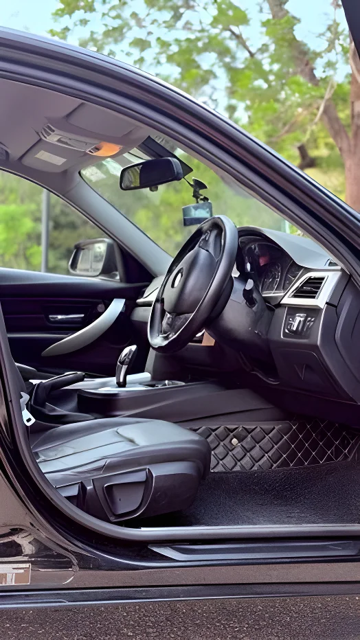 Thumbnail 2 background