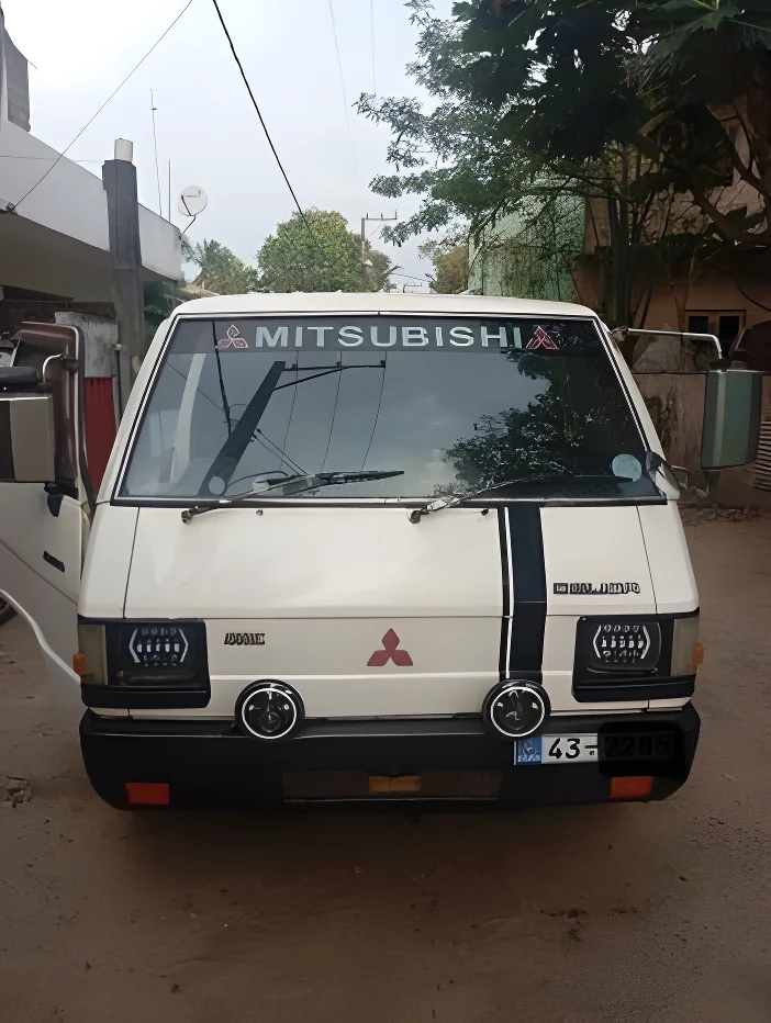 Thumbnail 1 background