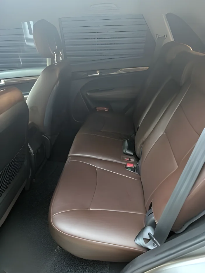 Thumbnail 3 background