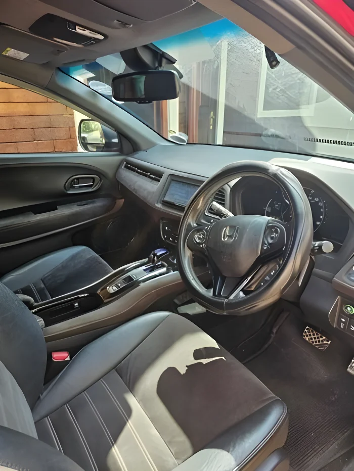 Thumbnail 1 background