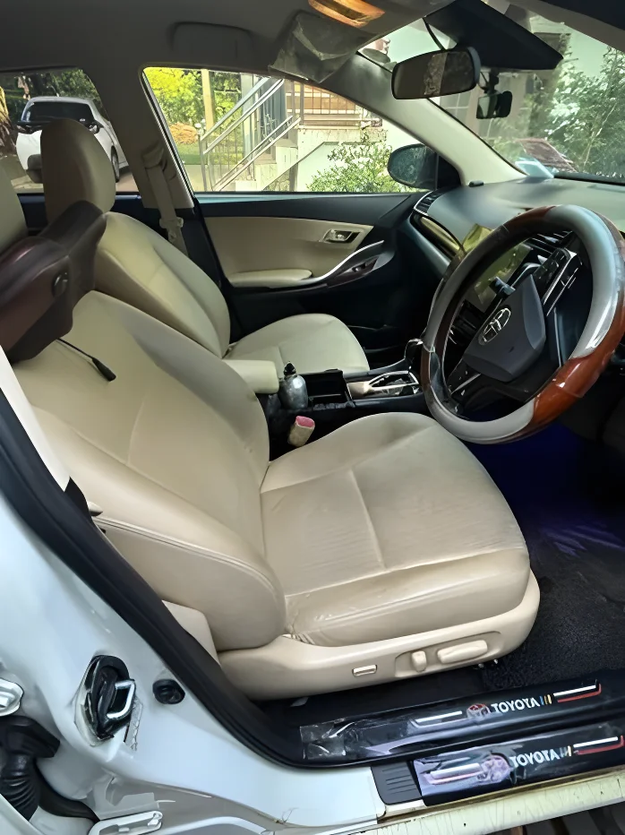 Thumbnail 2 background