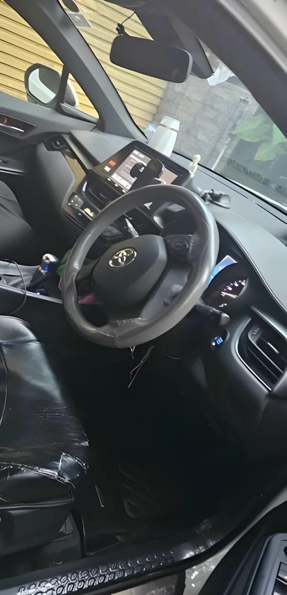 Thumbnail 2 background