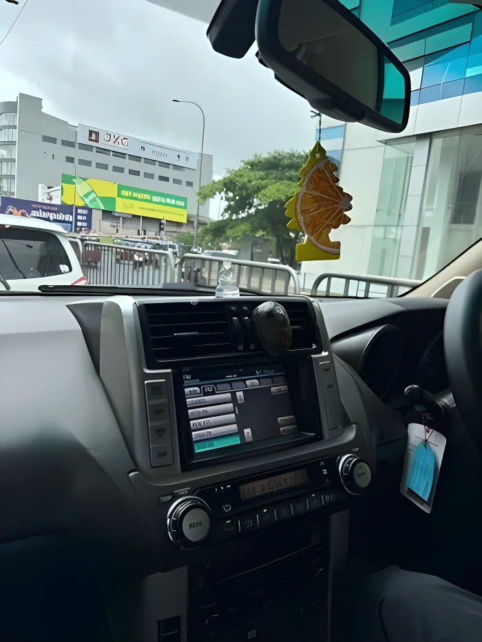 Thumbnail 1 background