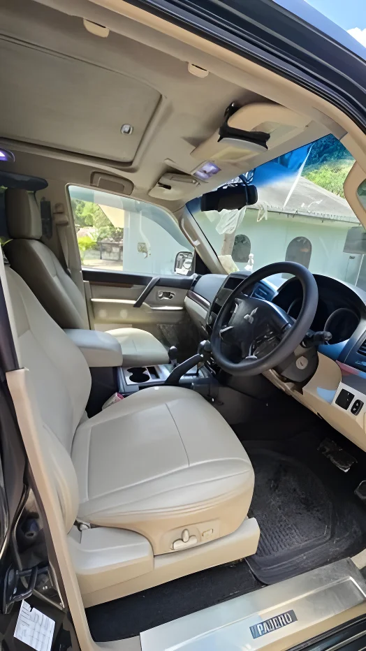 Thumbnail 2 background