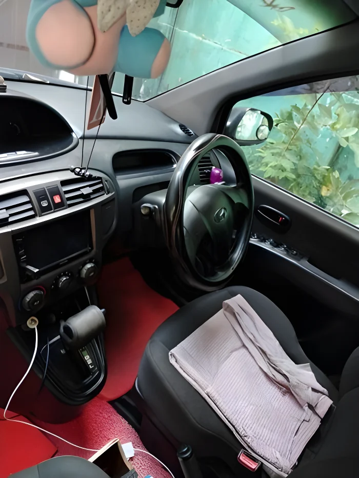 Thumbnail 1 background