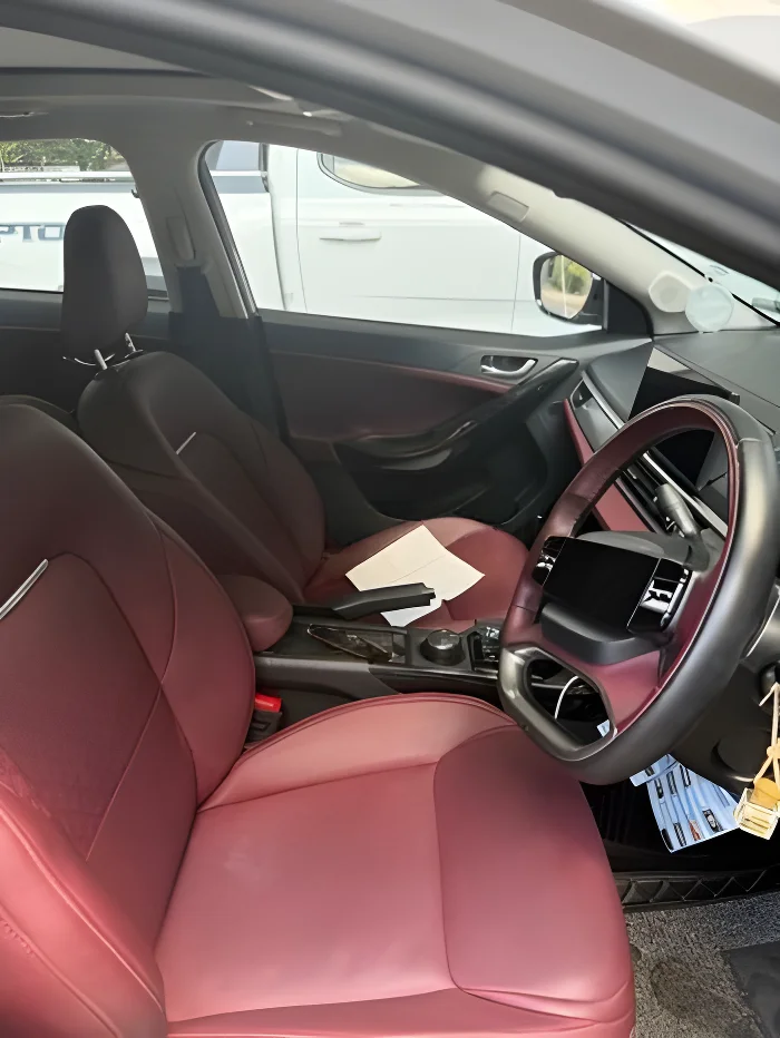 Thumbnail 3 background