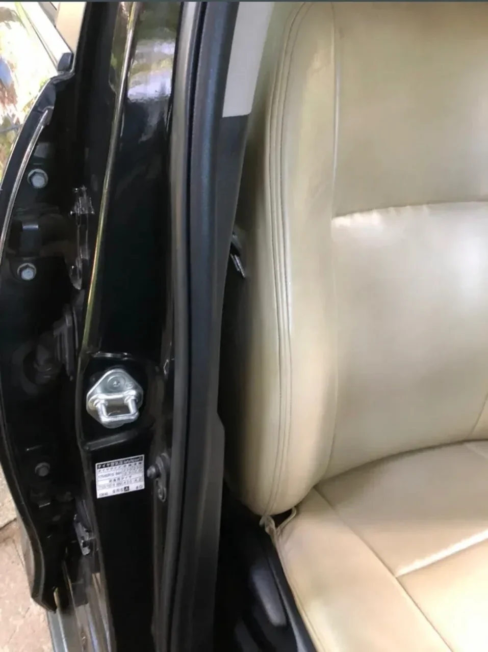 Thumbnail 2 background