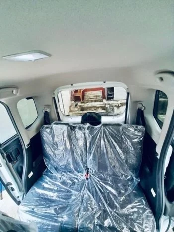 Thumbnail 2 background