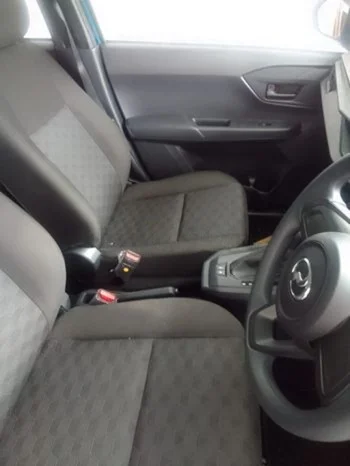 Thumbnail 2 background