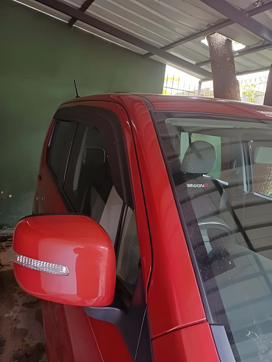 Thumbnail 4 background