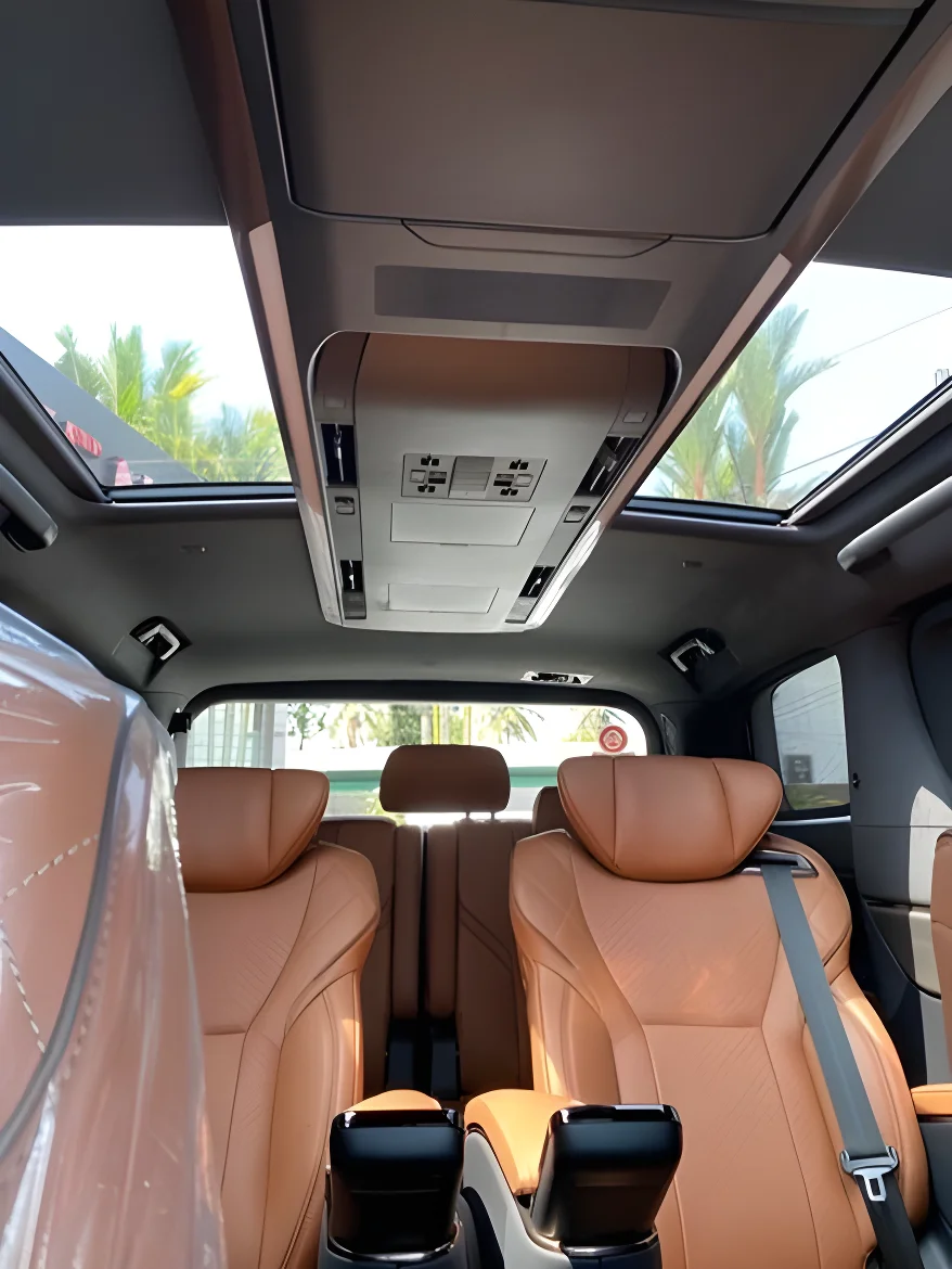 Thumbnail 3 background