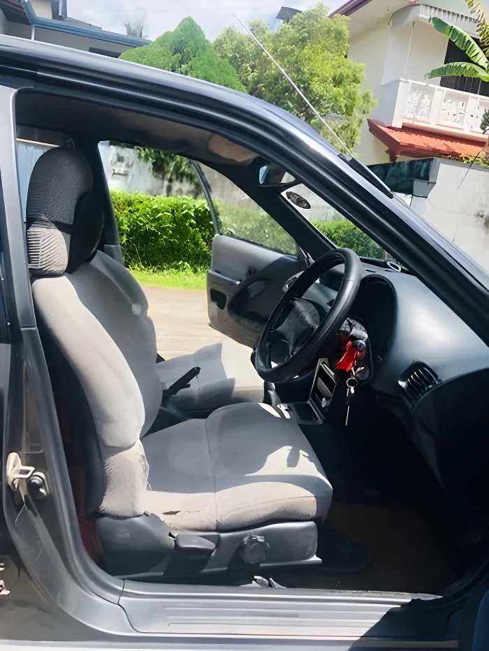 Thumbnail 3 background