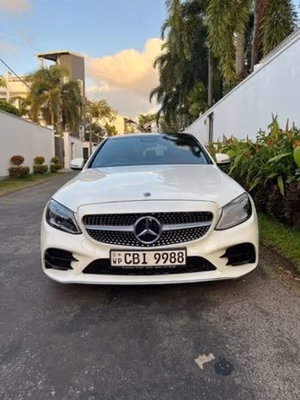 2018 Mercedes Benz C200