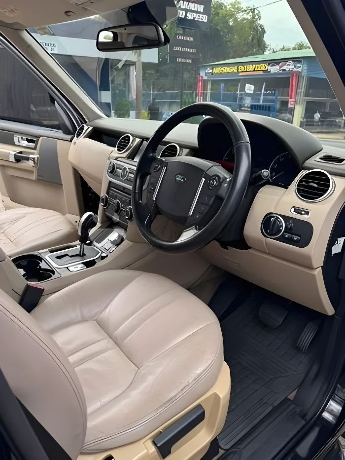 Thumbnail 2 background