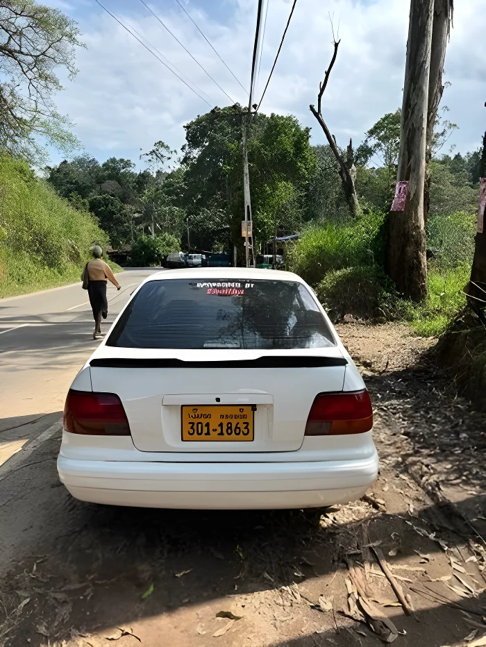 Thumbnail 3 background