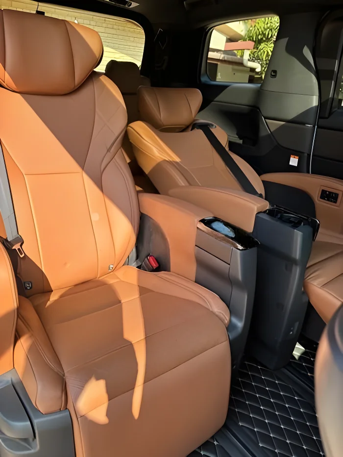 Thumbnail 3 background