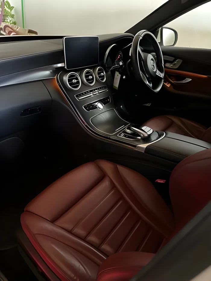 Thumbnail 2 background