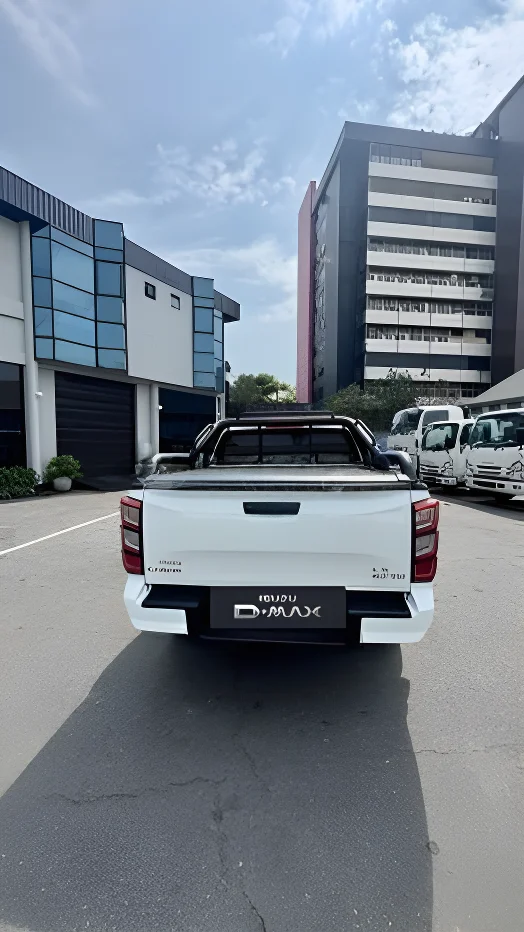 Thumbnail 4 background