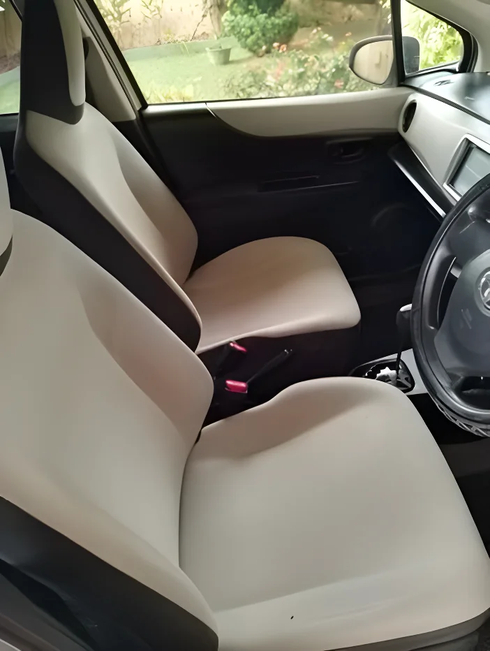 Thumbnail 3 background