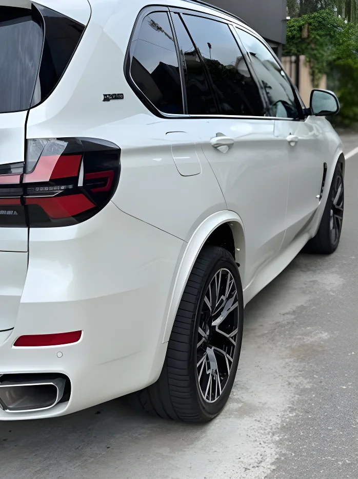 Thumbnail 3 background