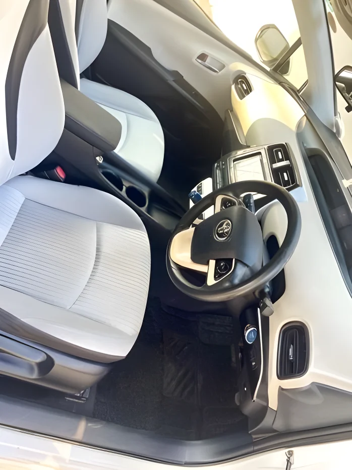 Thumbnail 2 background