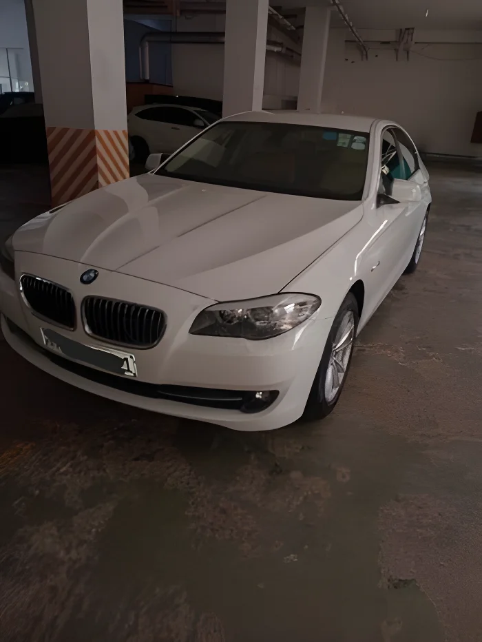 Thumbnail 1 background