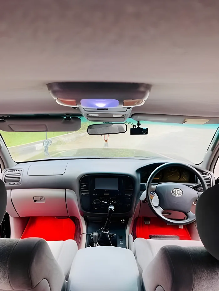 Thumbnail 2 background