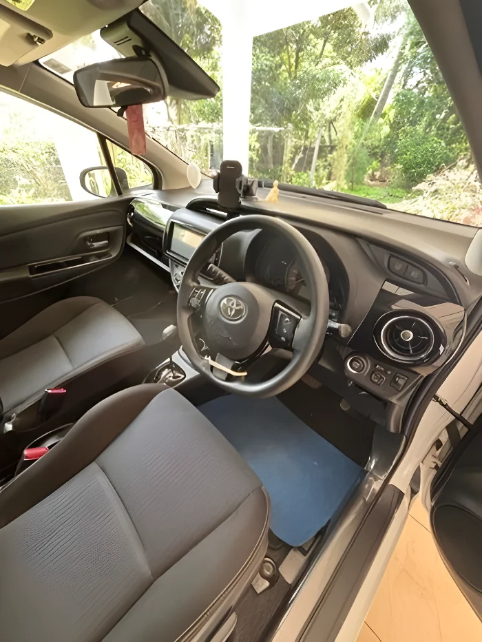 Thumbnail 1 background