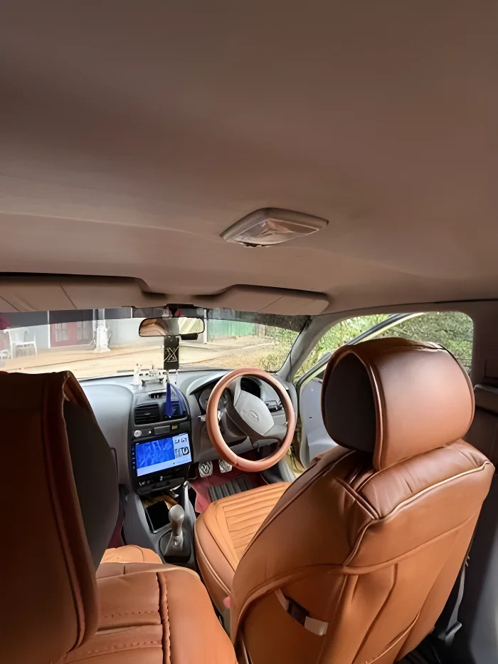 Thumbnail 2 background