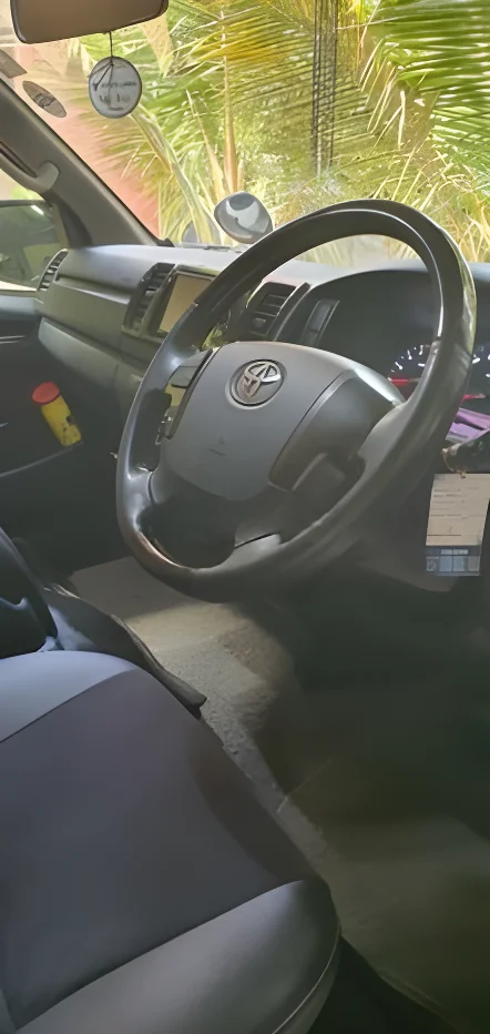 Thumbnail 1 background