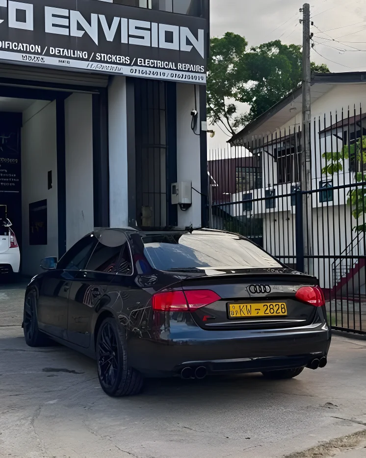 Thumbnail 3 background