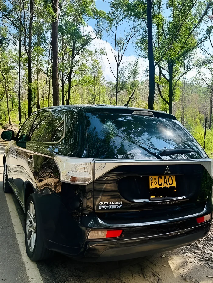 Thumbnail 4 background