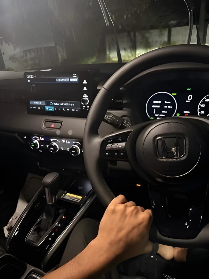 Thumbnail 3 background