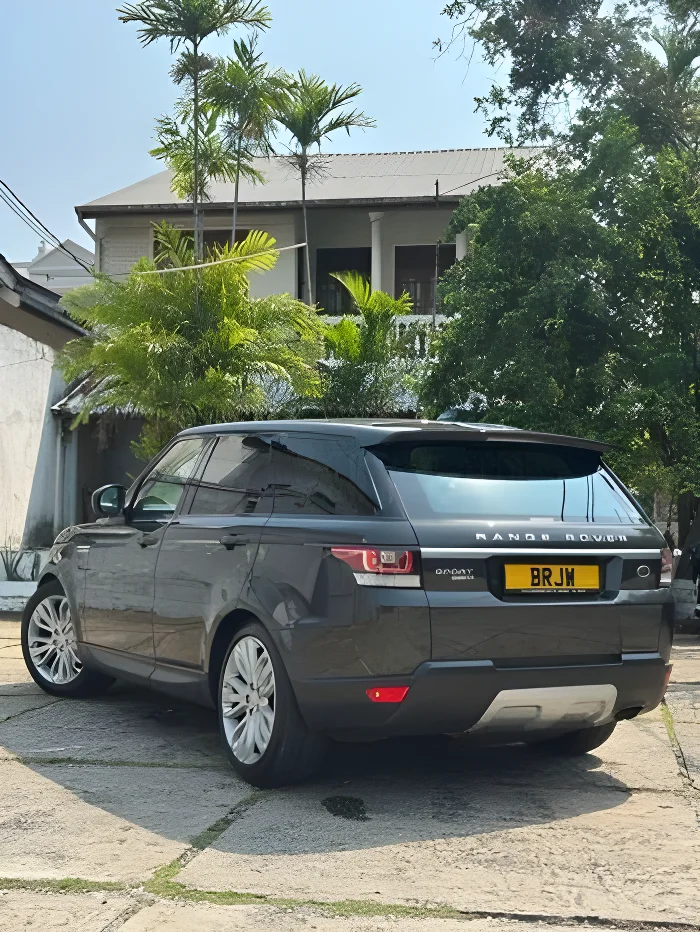 Thumbnail 4 background