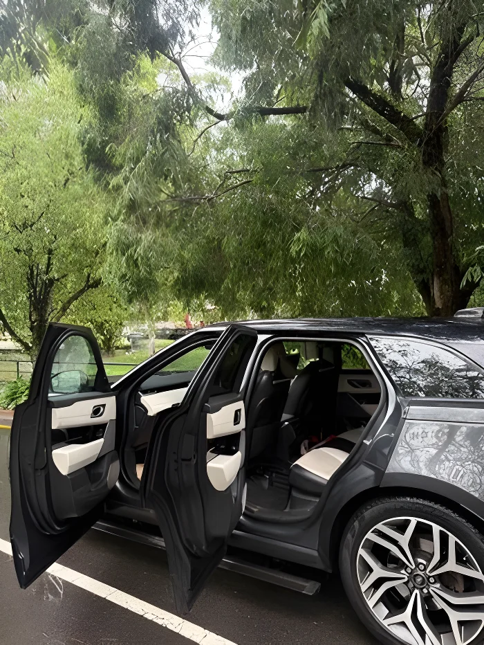 Thumbnail 2 background