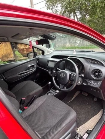 Thumbnail 2 background