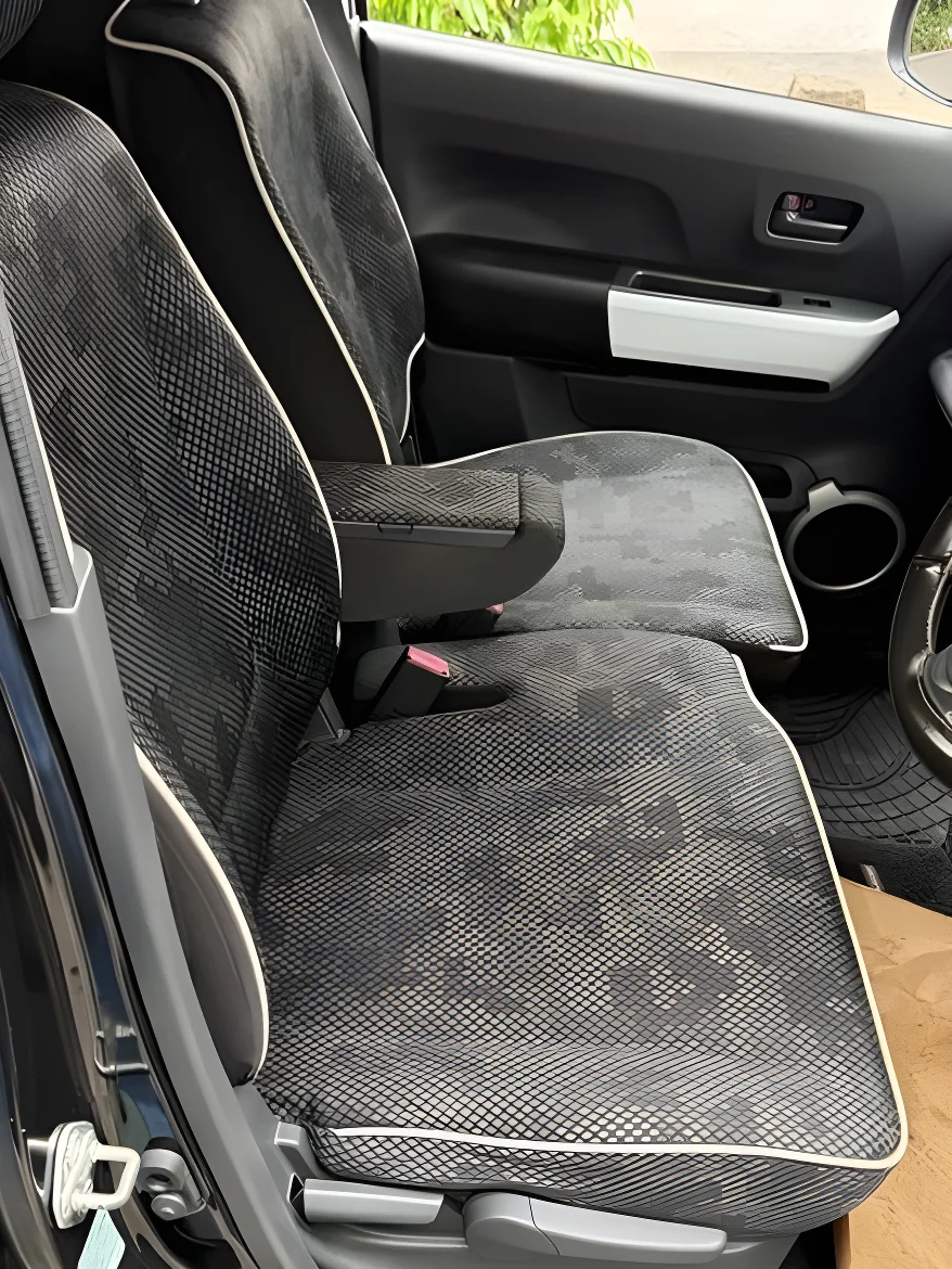 Thumbnail 3 background