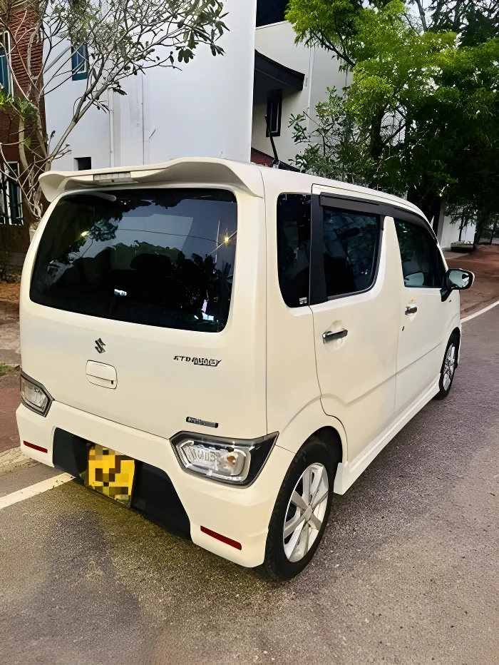 Thumbnail 4 background