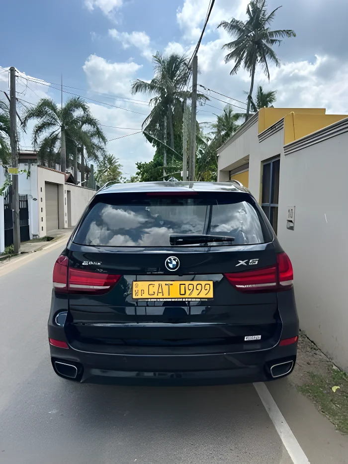 Thumbnail 4 background