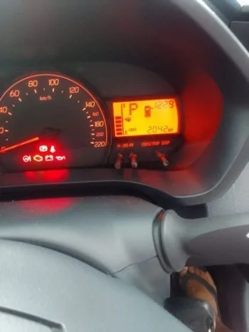 Thumbnail 4 background